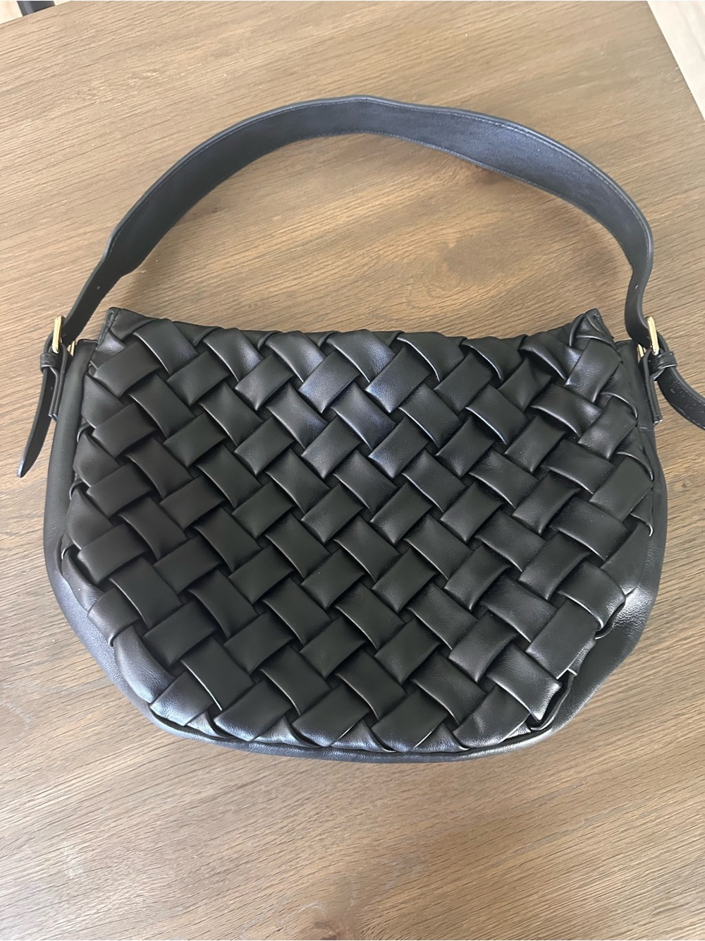 Urban Expressions Woven Shoulder Bag - Black